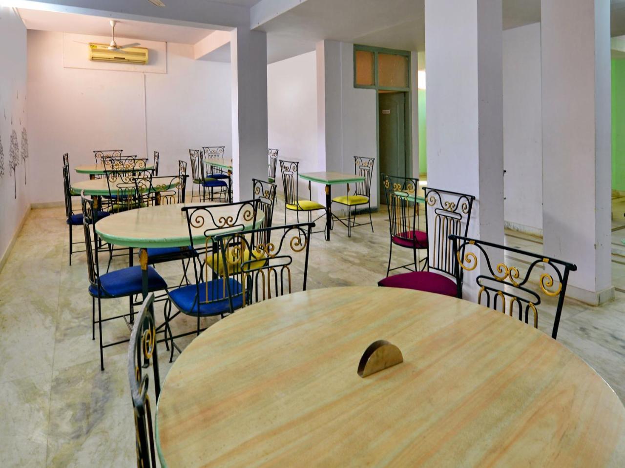 Oyo 8051 Hotel Don Jon Dzsaipur Kültér fotó