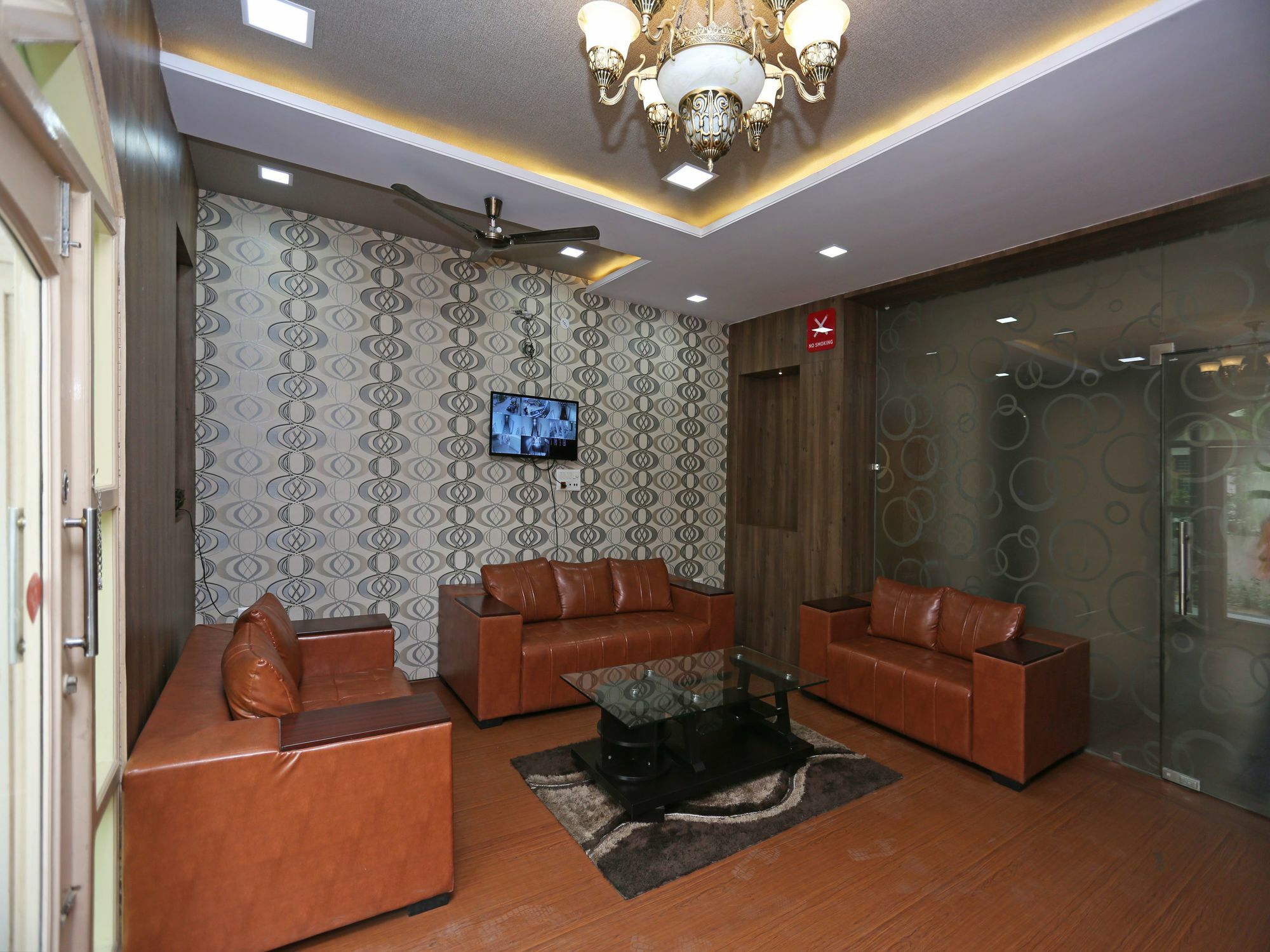 Oyo 8051 Hotel Don Jon Dzsaipur Kültér fotó